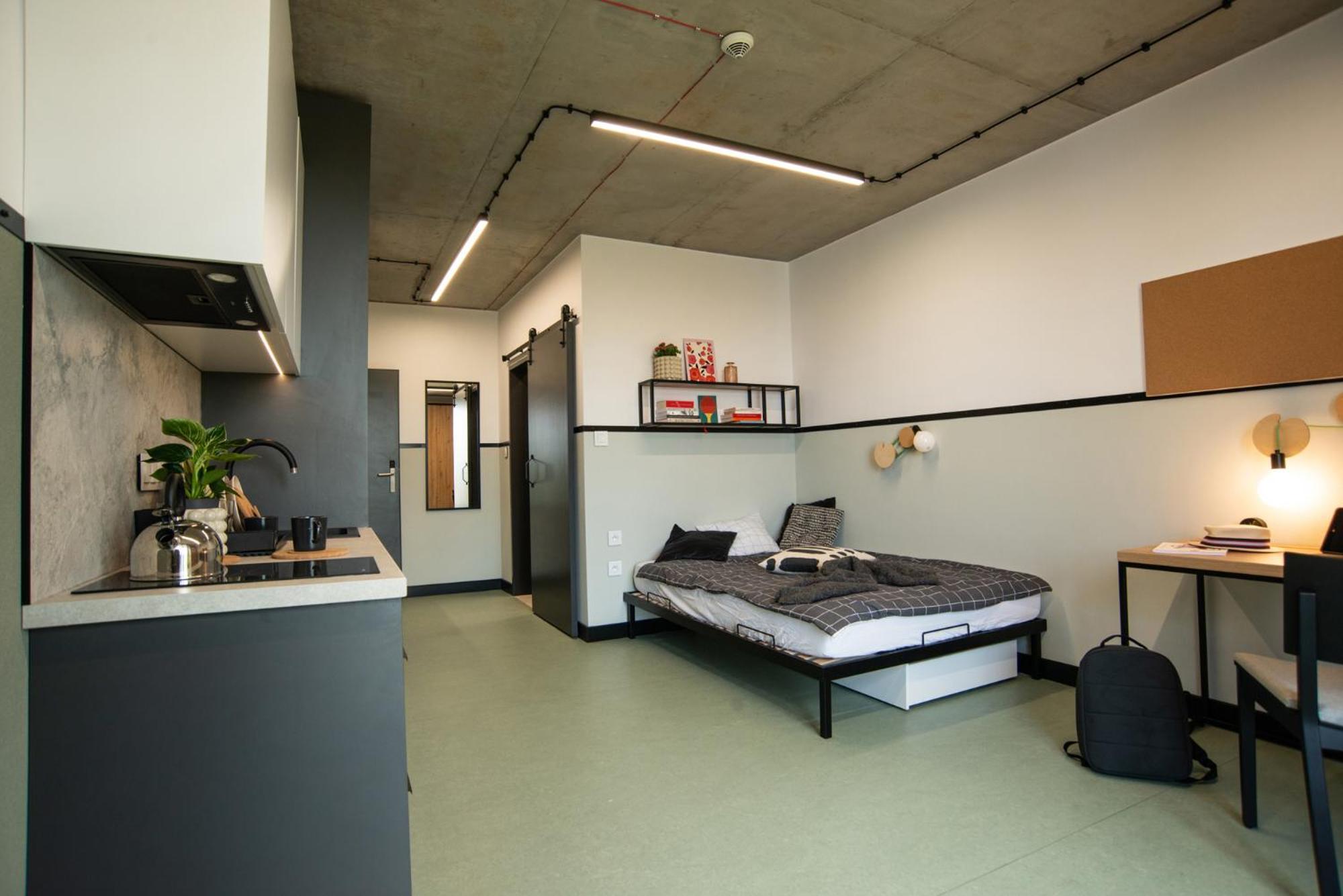 Апартаменты Ht Nest Coliving Варшава Экстерьер фото