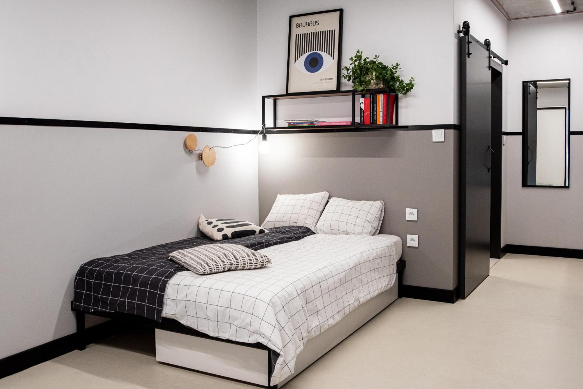 Апартаменты Ht Nest Coliving Варшава Экстерьер фото