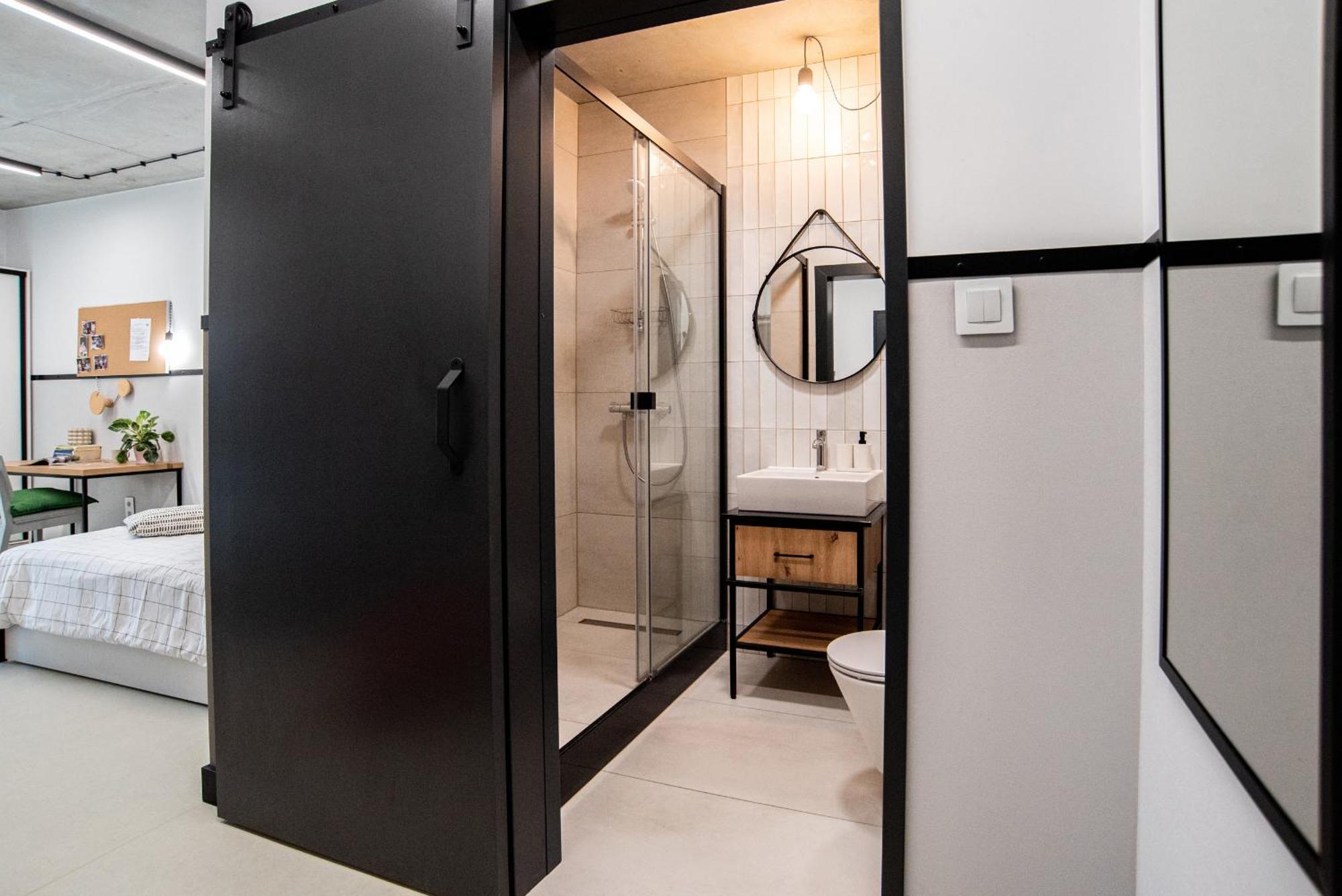 Апартаменты Ht Nest Coliving Варшава Экстерьер фото